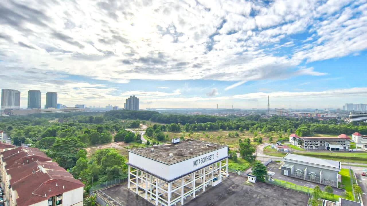 Tebrau Southkey Midvalley *