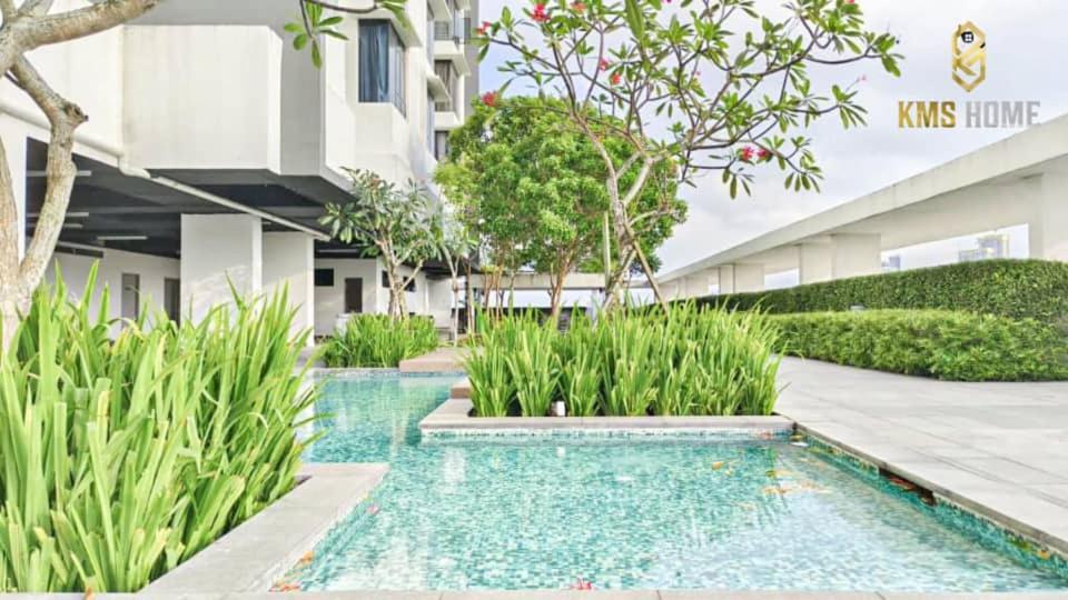 Apartment Tebrau Southkey Midvalley Johor Bahru