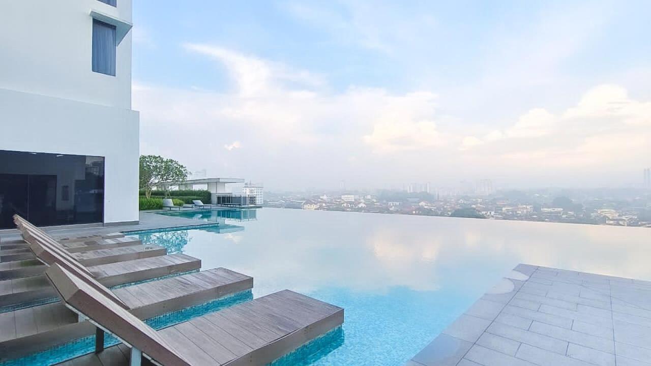 Tebrau Southkey Midvalley *